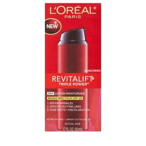 L'Oreal Paris Revitalift Triple Power Day Lotion SPF 20